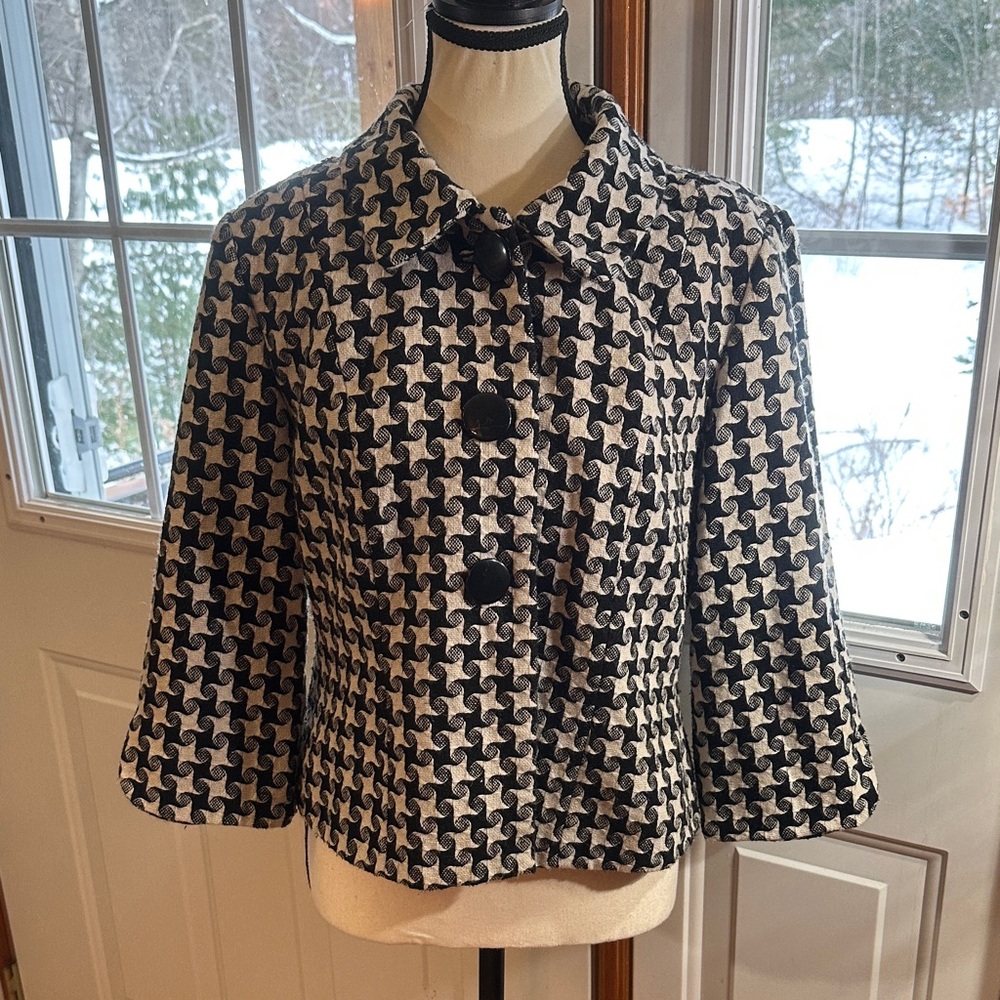 Tweeds Stylish Black and White Women's Jacket
